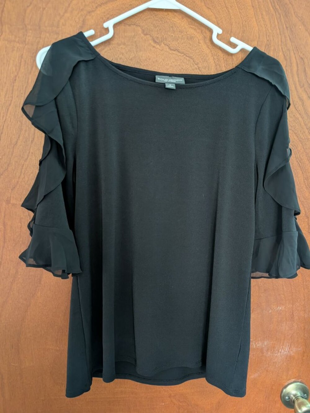 Bold Elements Women's Top